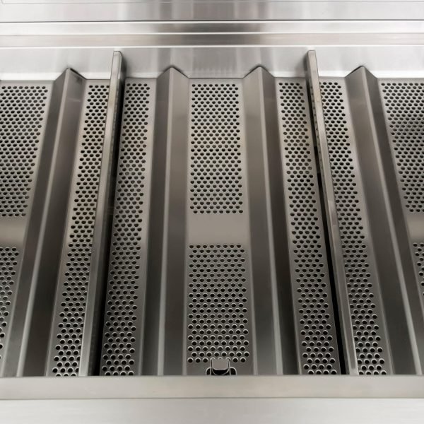 Blaze Professional LUX 34″ 3-Burner Built-In Gas Grill - Image 2